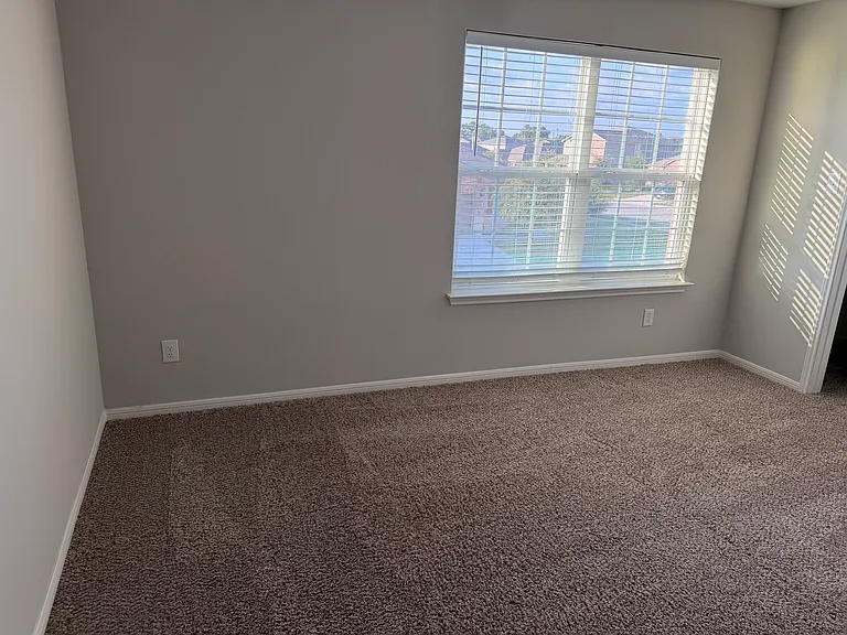 105 Declaration Ln — Photo 34