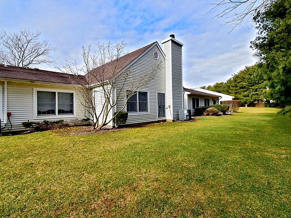 2nd image of 25 Standish Dr