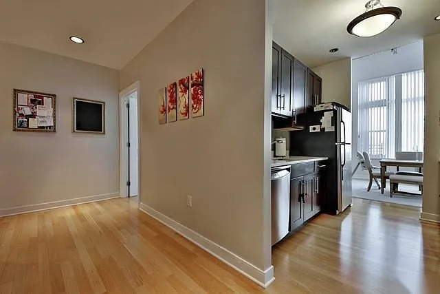 1500 Hudson St #4R — Photo 19