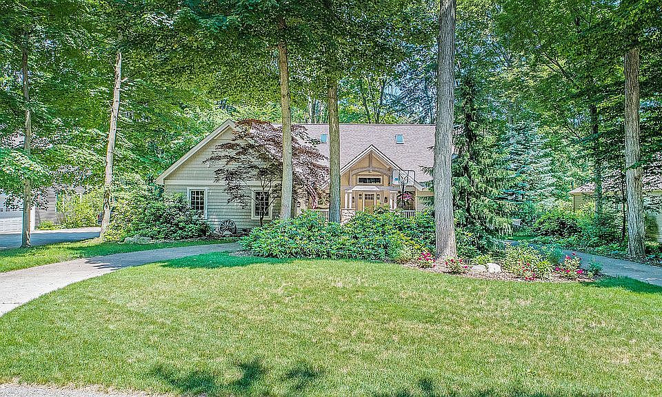 17597 Duneside Dr, Grand Haven, MI 49417 Zillow