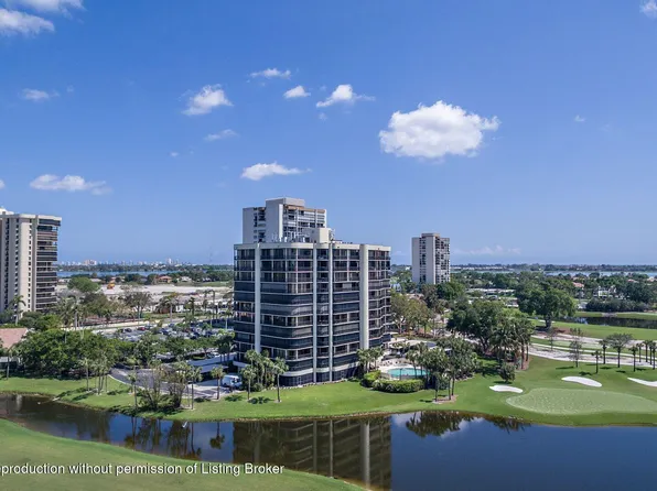 2427 Presidential Way APT 803, West Palm Beach, FL 33401