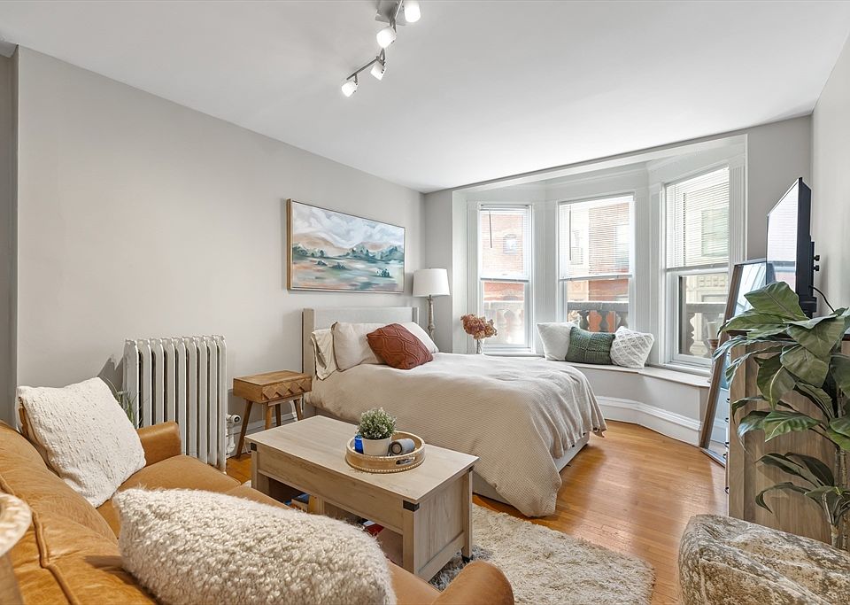 1st image of 8 Garrison St APT 205