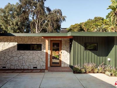 2747 Laurel Canyon Blvd, Los Angeles, CA, 90046