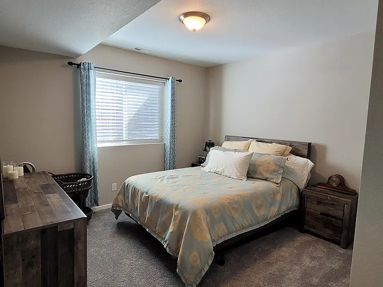 10135 Thrive Ln — Photo 11
