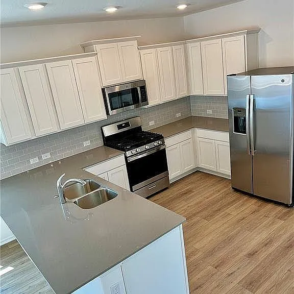 290 Silver Glen Dr — Photo 25