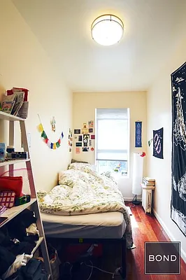 Rented by Bond New York | media 48