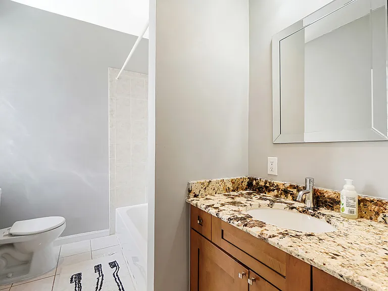 632 Q St NW — Photo 26