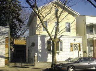8716 76th St, Woodhaven, NY 11421