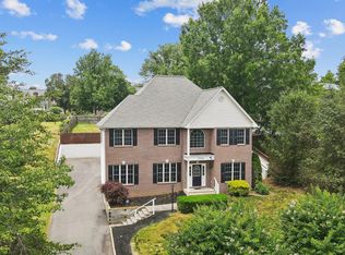 11204 Boxwood Rd, Fredericksburg, VA 22408