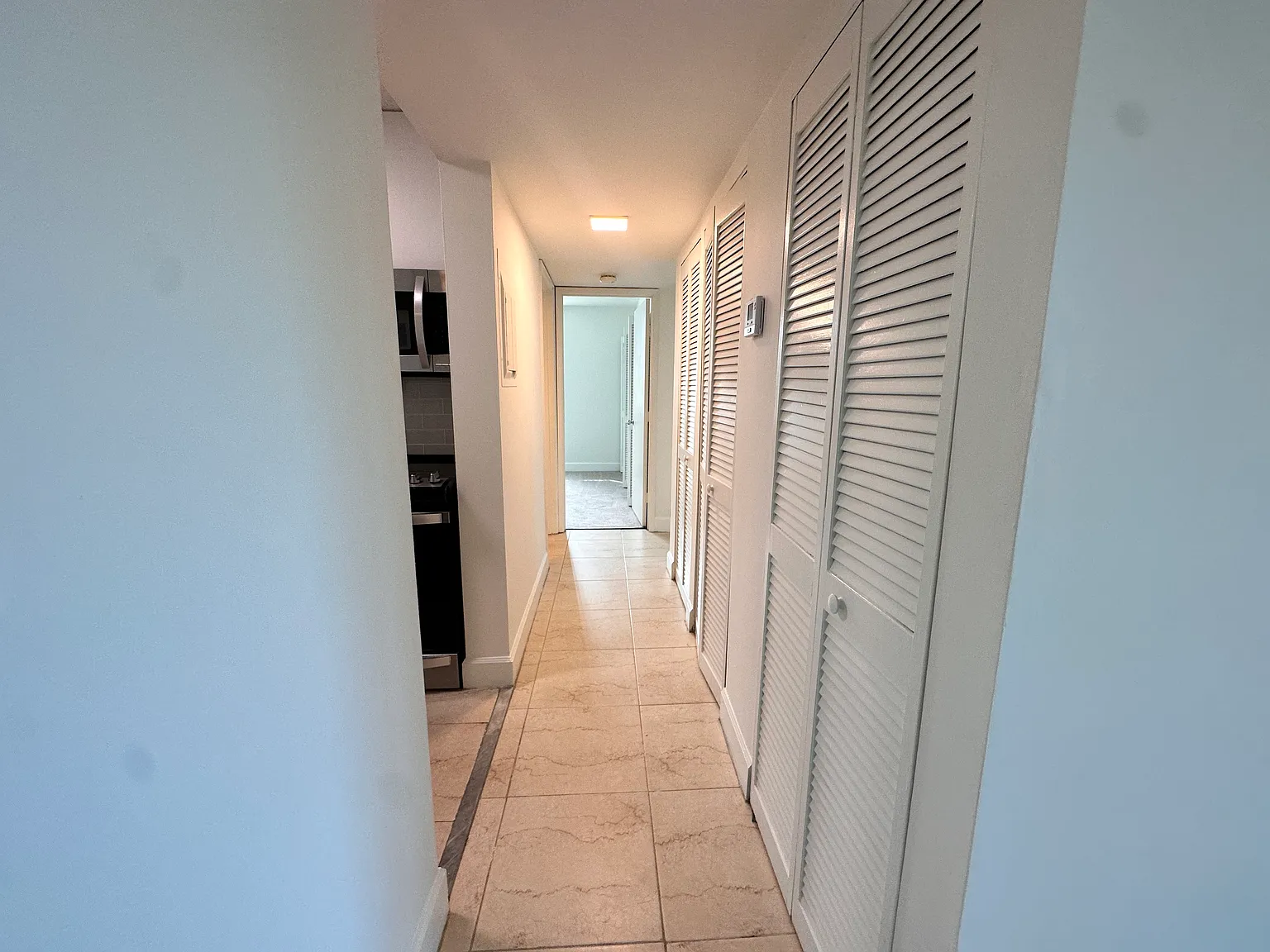 1530 Brickell Ave — Photo 4
