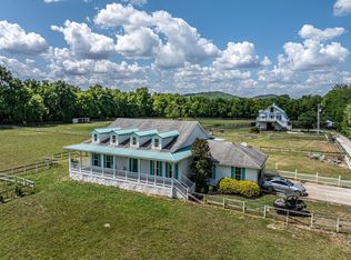 2290 Osburn Rd, Arrington, TN 37014