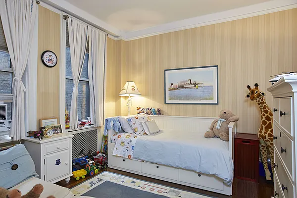 Sold by Brown Harris Stevens | media 9