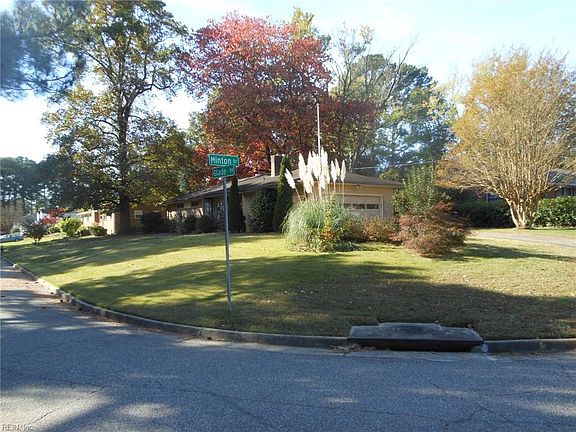 3rd image of 115 Glade Rd