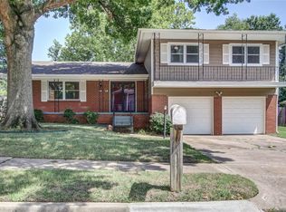 5731 E 61st Ct, Tulsa, OK 74136