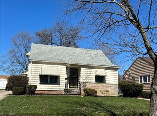 20665 Bowling Green Rd, Maple Heights, OH 44137