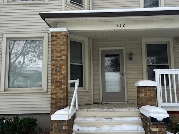 212 W Washington St, Streator, IL 61364