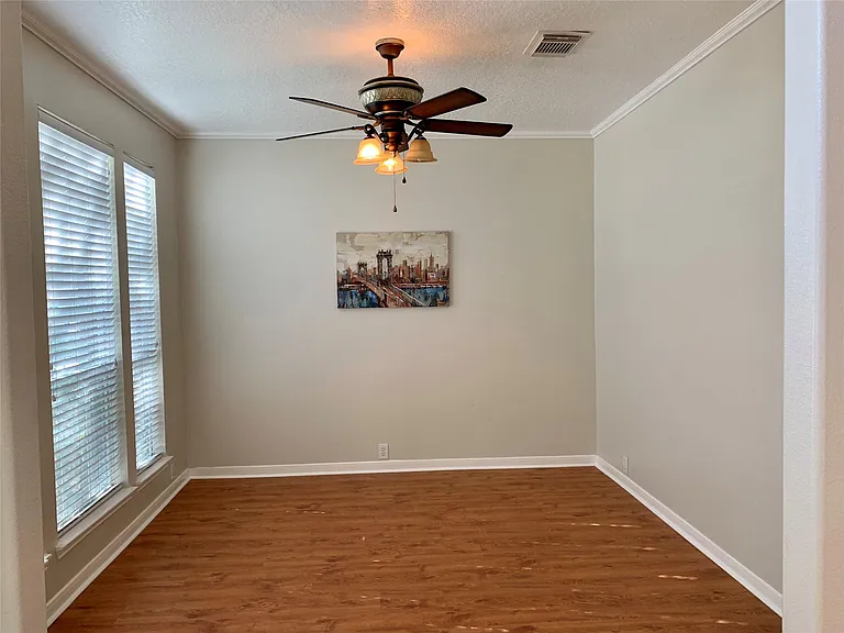 11218 Timbertree Ln — Photo 6