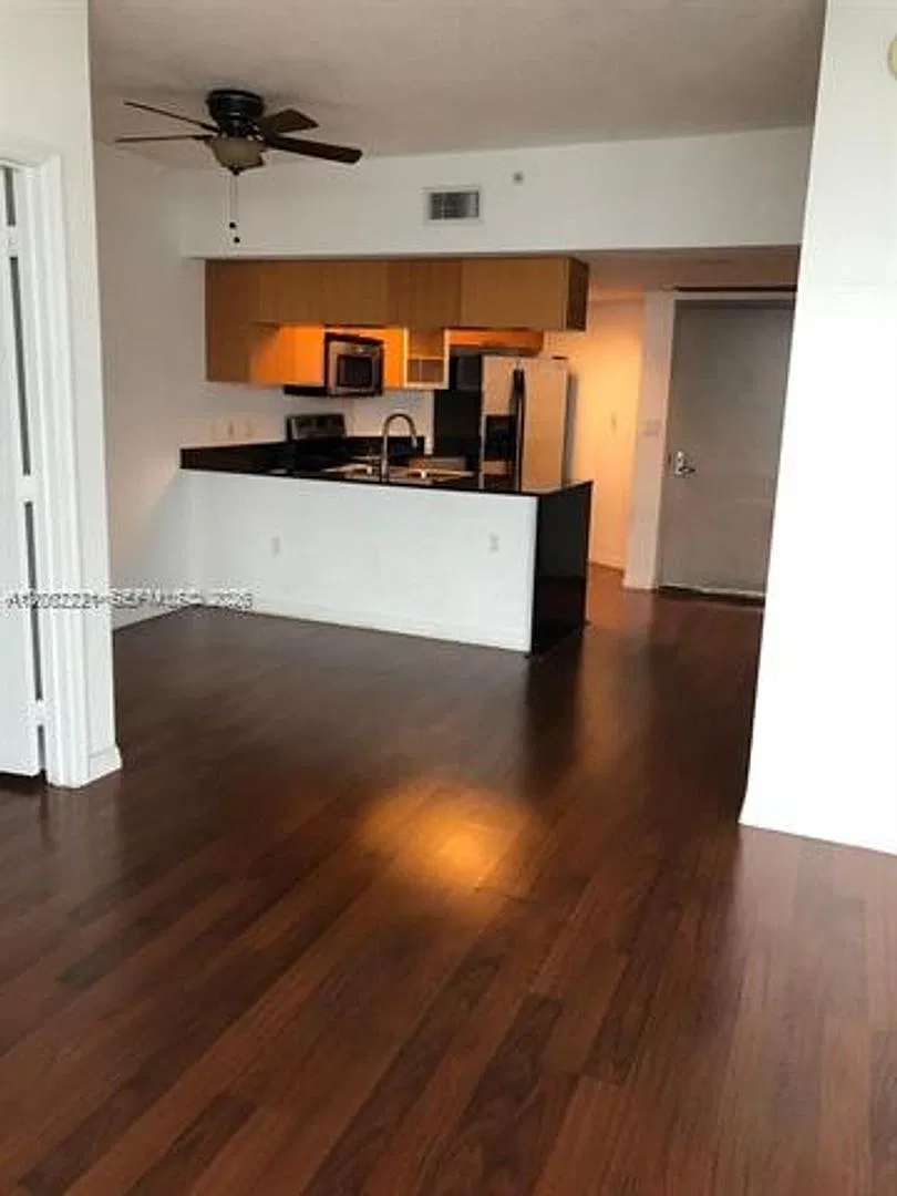 1750 N Bayshore Dr cu-3015, Miami, FL 33132 — Photo 2