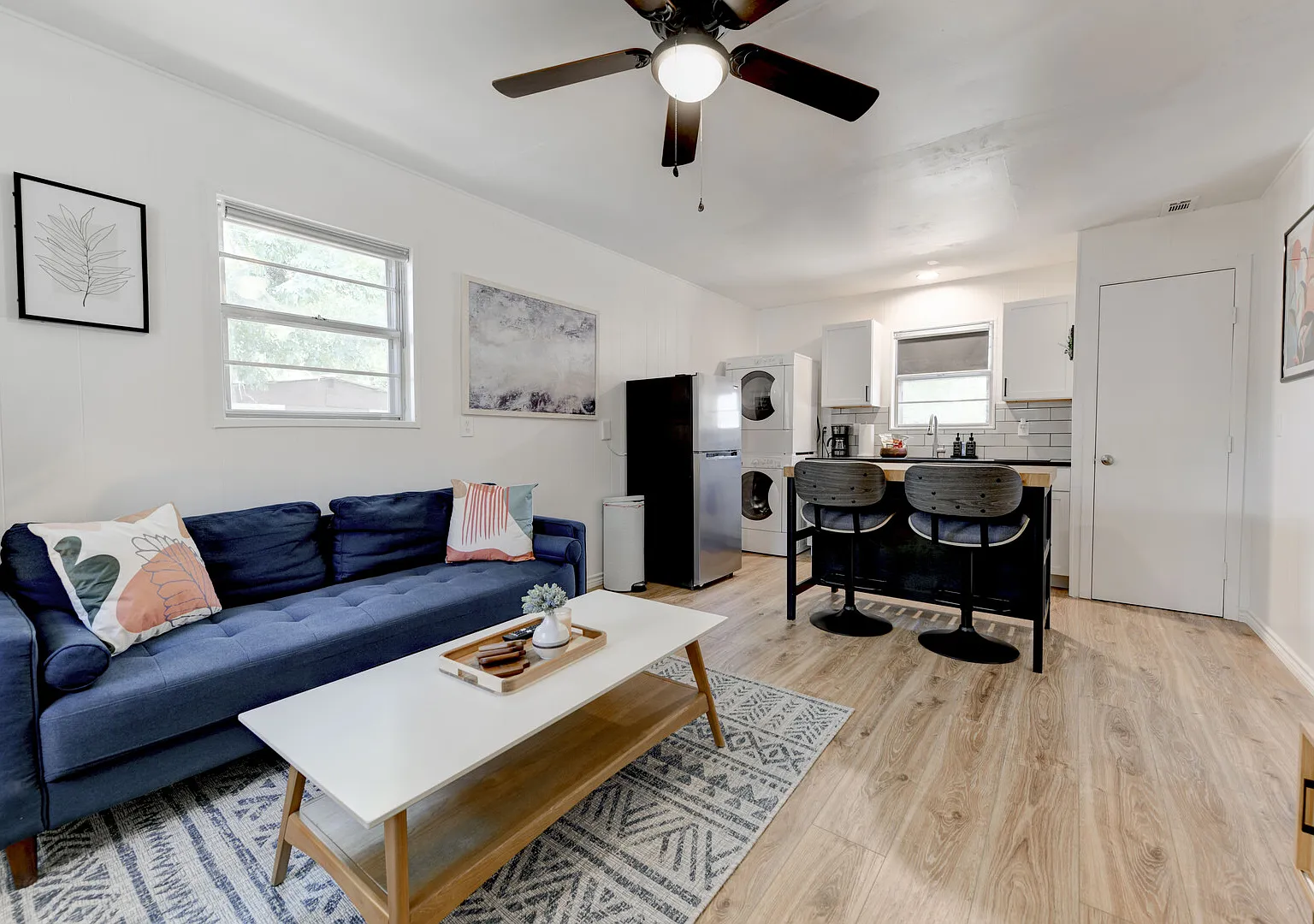 Comfy 1 bdr home in Round Rock — Photo 1