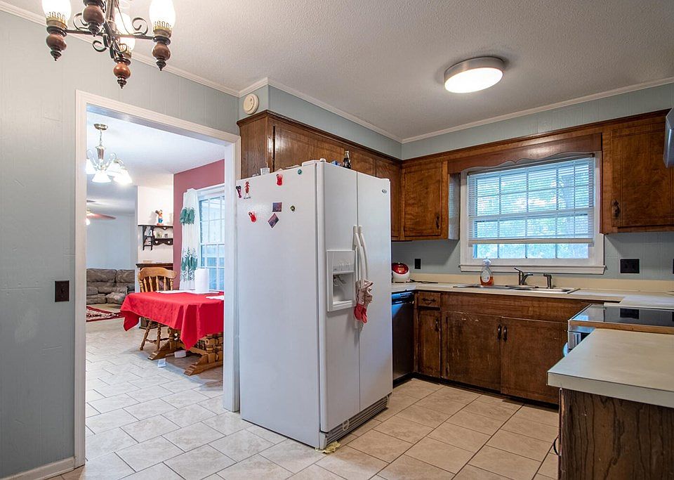 2403 Hunt Club Rd, Sumter, SC 29154 MLS 155293 Zillow