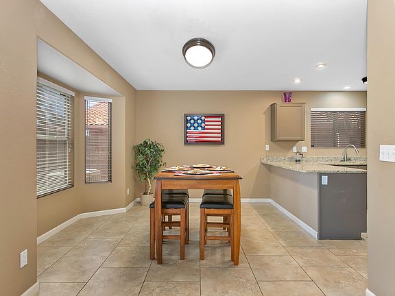 4th image of 5243 W Piute Ave