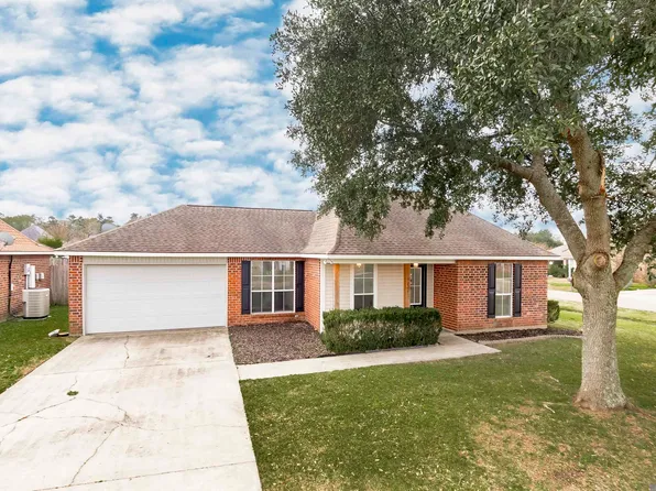 10004 Asheville Dr, Denham Springs, LA 70706