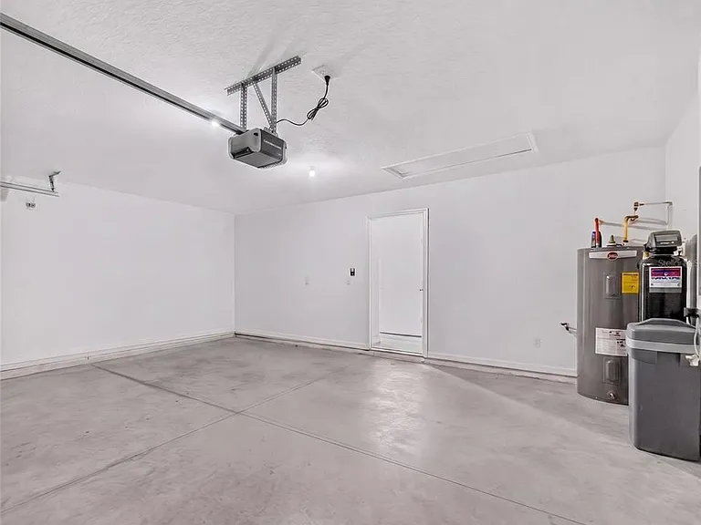 10231 Opaline Sky Ct — Photo 34
