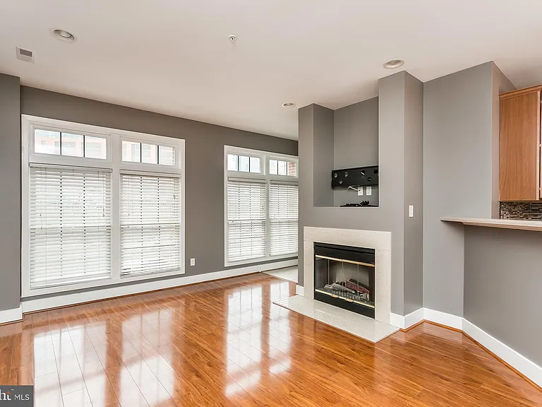 905 S Caroline St #3 — Photo 3