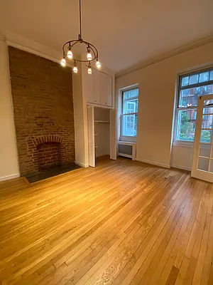 Rented by Waverly Realty Associates | media 1