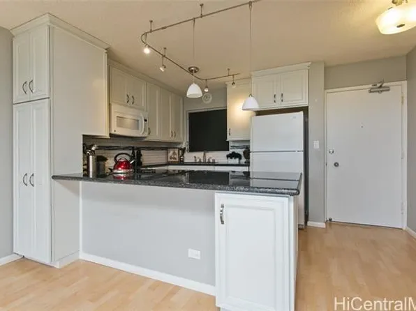 98-707 Iho Pl #2304, Aiea, HI 96701