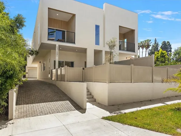642 E Fairview Blvd, Inglewood, CA