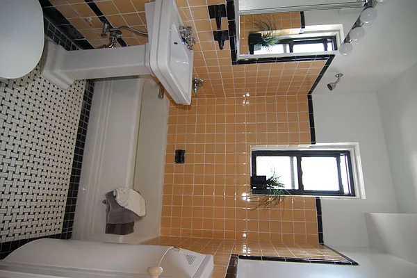 Rented by Sorelle Realty Group, LLC | media 27