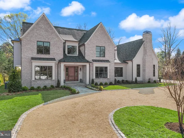 6913 Benjamin St, Mc Lean, VA 22101