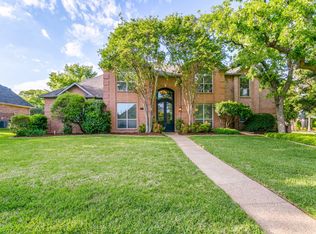 701 Lakehurst Ct, Southlake, TX 76092