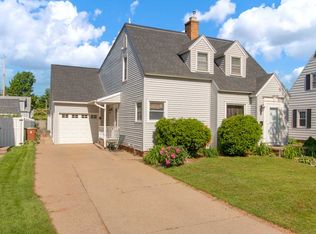 1216 Soo Marie Ave, Stevens Point, WI 54481