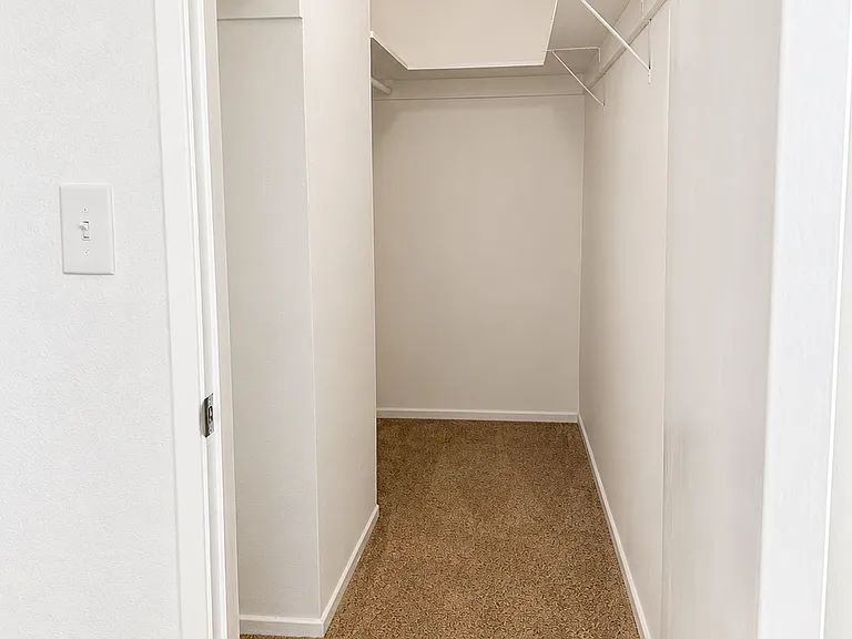 25246 Bigelow Rd #3 — Photo 6