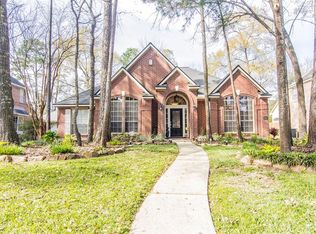 94 E Amberglow Cir, Spring, TX 77381