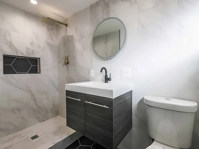 612 N Bruce St — Photo 33