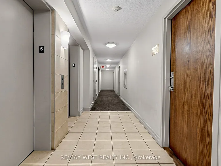 2772 Keele St #505 — Photo 5