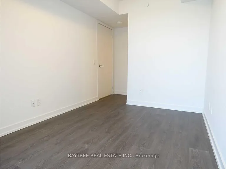 125 Redpath Ave #317 — Photo 3