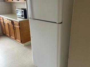 74 Perrin Ave, Pawtucket, RI 02861