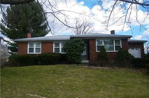 1st image of 224 Leslie Ave