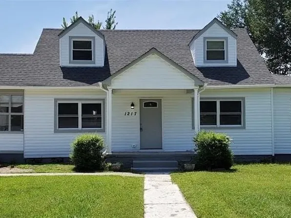 1217 Lindsay Ave, Portsmouth, VA 23704