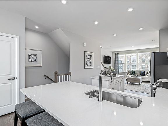 Move-In Ready Now Clarendon 4-Story