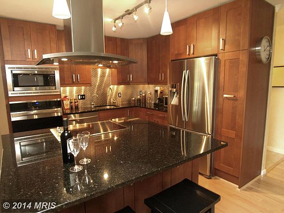 4th image of 5811 Edson Ln #3