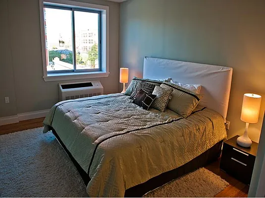 Rented by Area New York | media 5