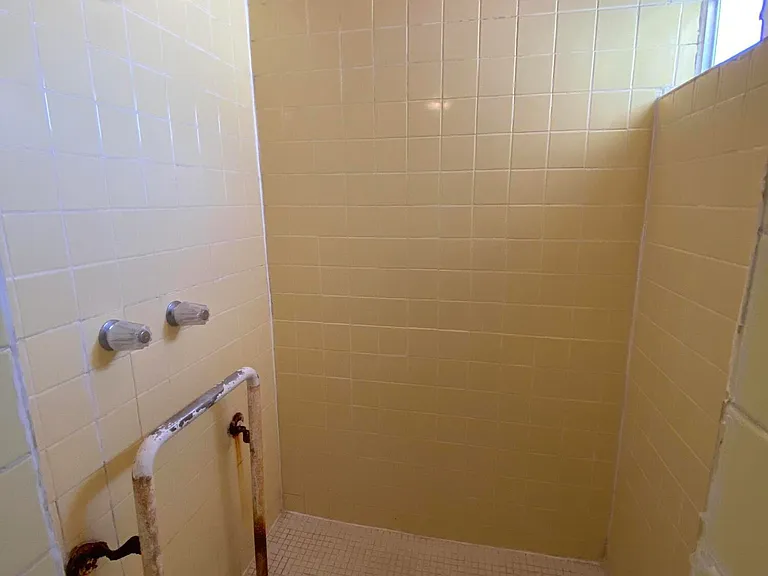 3211 Tularosa Ave #A — Photo 11