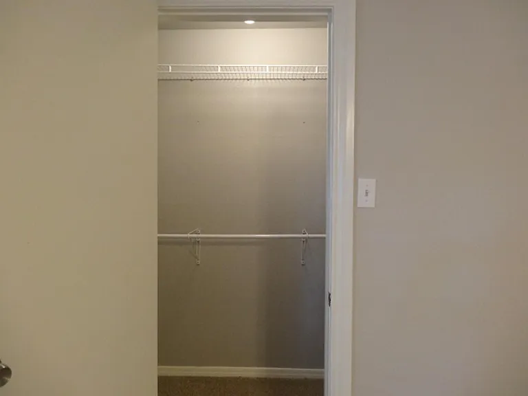 864 Augusta Dr #208 — Photo 21