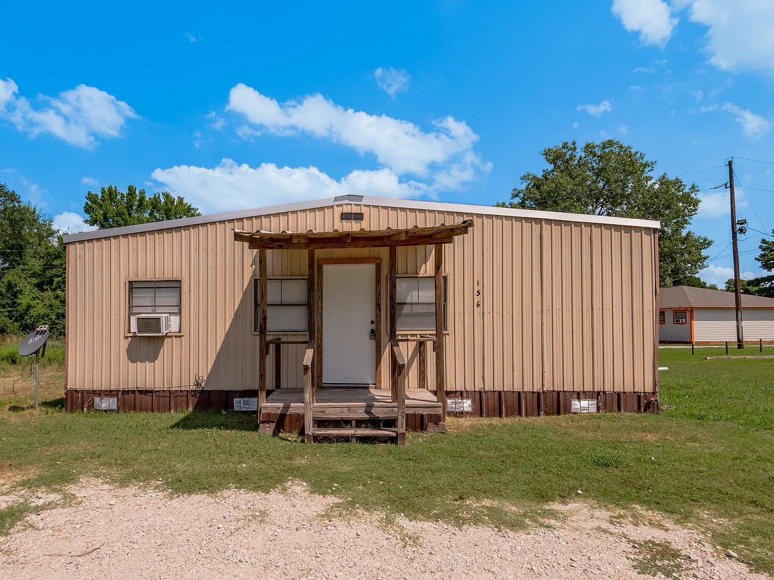 Tatom Multi-Family - 136 Johnnie — Photo 2