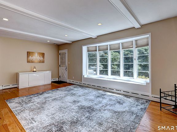 5th image of 1085 Dunbar Hill Road